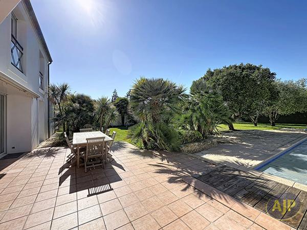 Vente maison Challans : 584 900 € - AJP Immobilier Challans