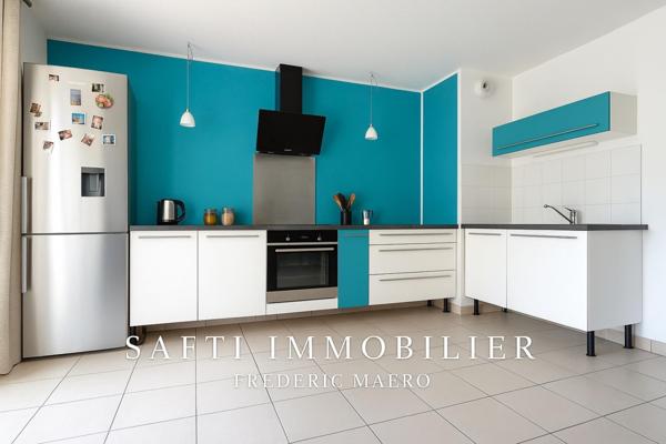 Idéalement situé dans une résidence récente