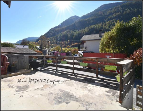 Champcella, appartement T2 avec terrasses et studio indépendant