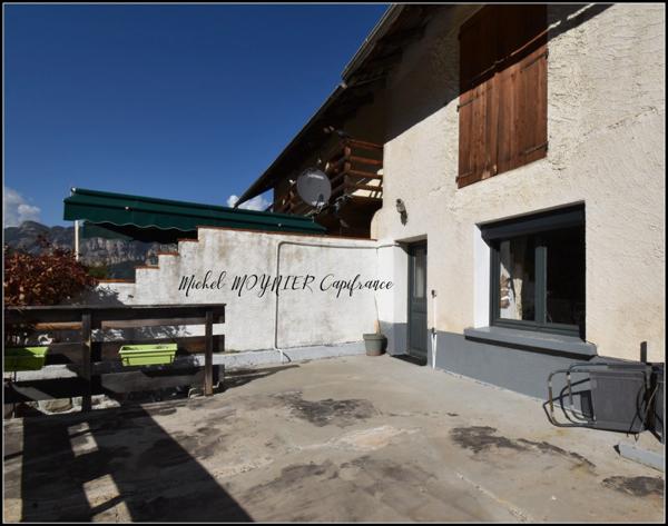 Champcella, appartement T2 avec terrasses et studio indépendant