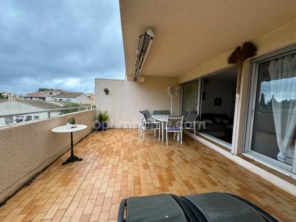 3 pièces Sanary sur mer, proche centre, terrasse 24 m2, piscine.