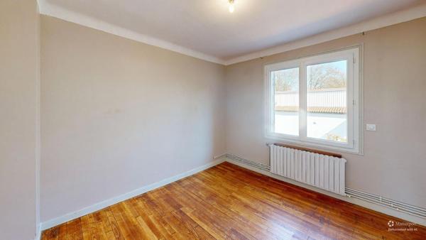 Maison à Carcassonne avec garage et jardin