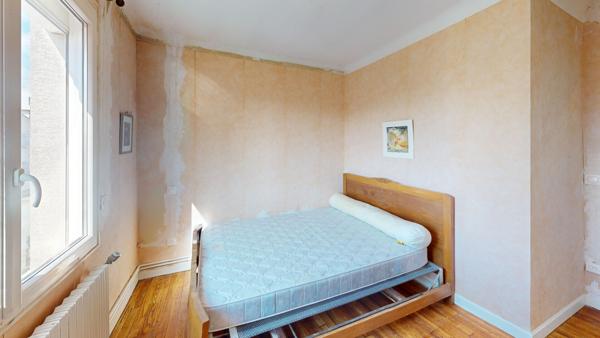 Maison à Carcassonne avec garage et jardin