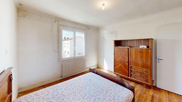 Maison à Carcassonne avec garage et jardin