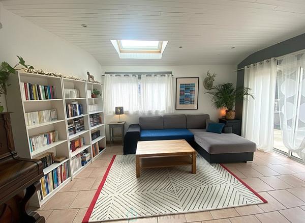 Maison familiale 124 m² – rénovée, jardin clos, proche centre