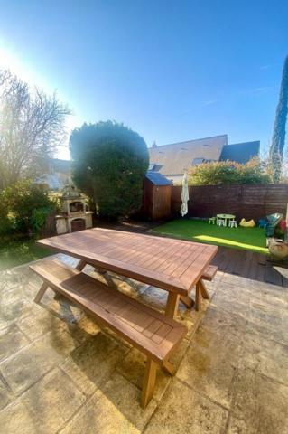 Maison familiale 124 m² – rénovée, jardin clos, proche centre