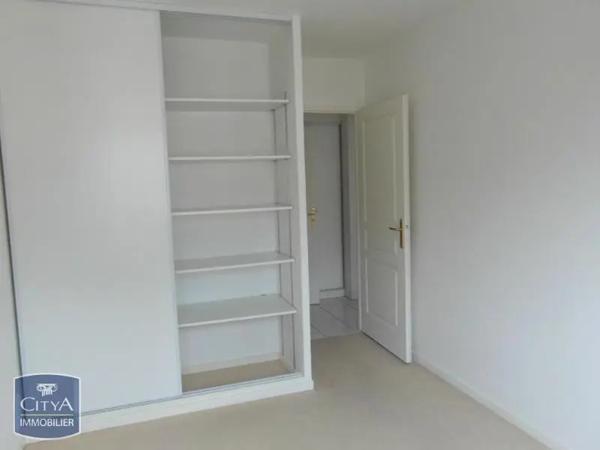 Appartement à louer 3 pièces 58.56m² Lille (59000)