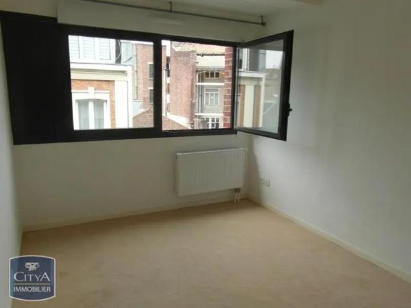 Appartement à louer 3 pièces 58.56m² Lille (59000)