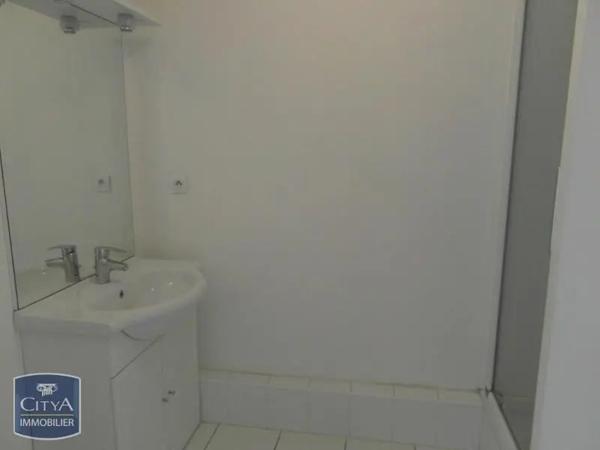 Appartement à louer 3 pièces 58.56m² Lille (59000)