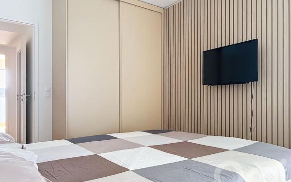 Appartement à louer    3 pièces • 62,10 m2 Alfortville