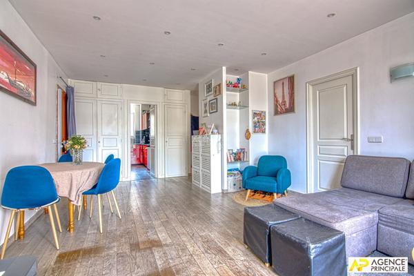 Versailles Haut de Clagny - Appartement 3 pièce(s) 69 m2 situé au 2ème étage avec ascenseur, balcon, cave et parking en option €449 000 ** - Référence 27575