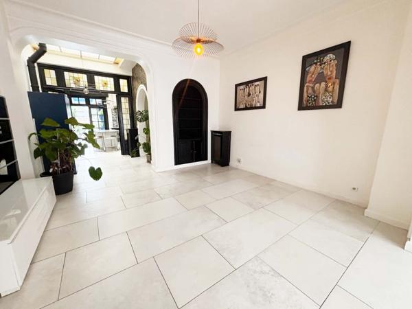 Maison bourgeoise 178 m² - 4 chambres + bureau