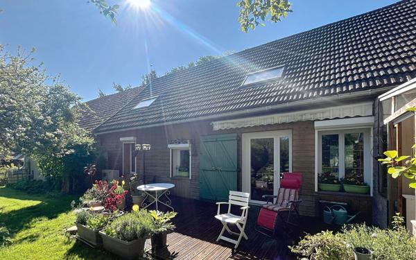 Maison à vendre    5 pièces • 156,96 m2 Brugheas