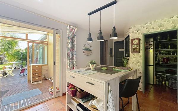 Maison à vendre    5 pièces • 156,96 m2 Brugheas