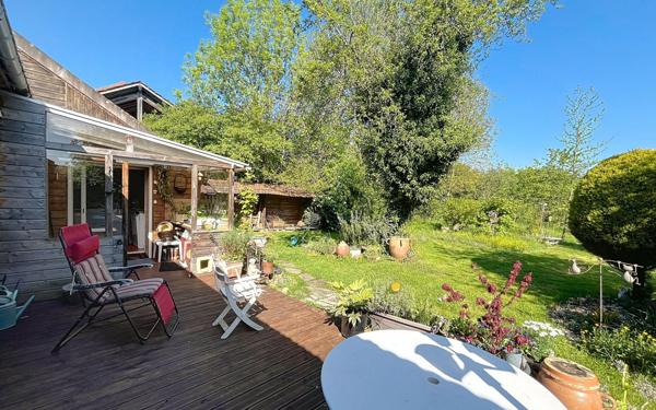 Maison à vendre    5 pièces • 156,96 m2 Brugheas