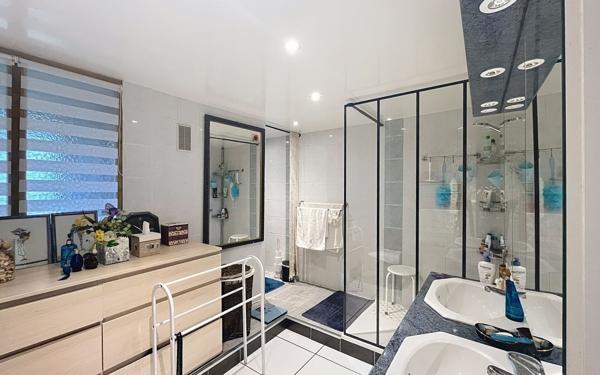 Maison à vendre    5 pièces • 156,96 m2 Brugheas