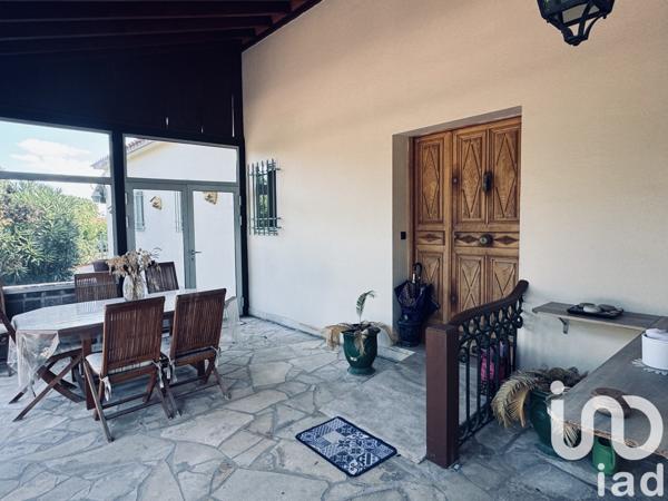 Maison à vendre 8 pièces 221 m² Villeneuve-de-la-Raho
