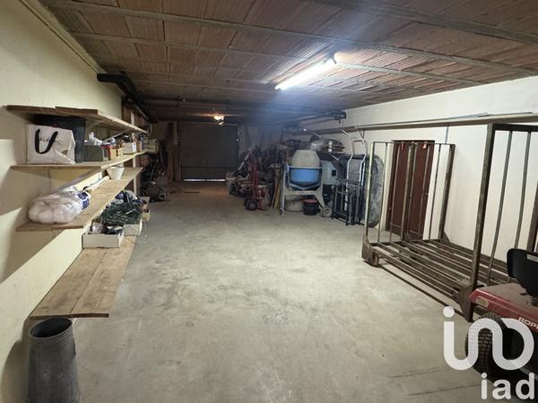 Maison à vendre 8 pièces 221 m² Villeneuve-de-la-Raho