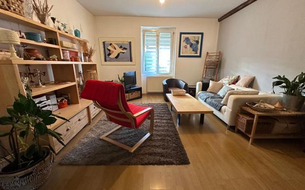 Maison à vendre    8 pièces • 160 m2 Mulhouse