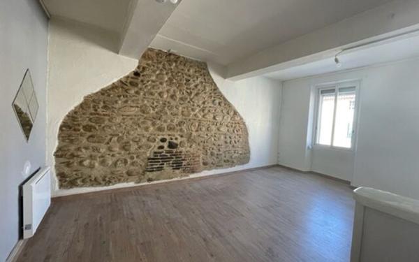 Appartement à louer    2 pièces •  Corneilla-la-Rivière