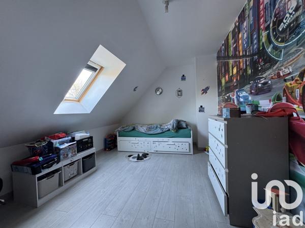 Pavillon 5 pièces de 101 m² à Château-Thierry (02400)