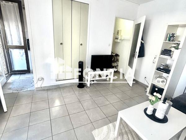 À vendre Studio 21.7 m² - Marseille 13005