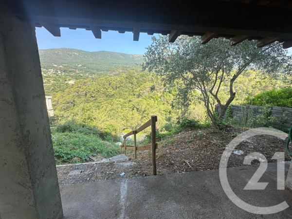 Maison à vendre  5 pièces - 98 m2 CARROS - 06