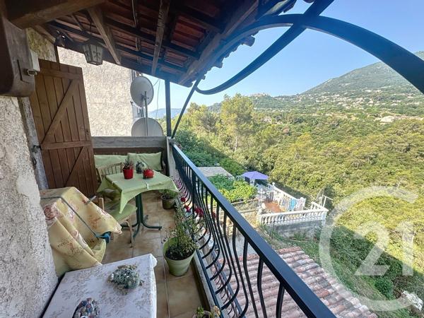 Maison à vendre  5 pièces - 98 m2 CARROS - 06