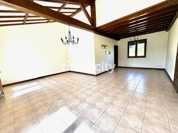 Maison 7 pièces - 132 m²