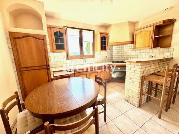 Maison 7 pièces - 132 m²