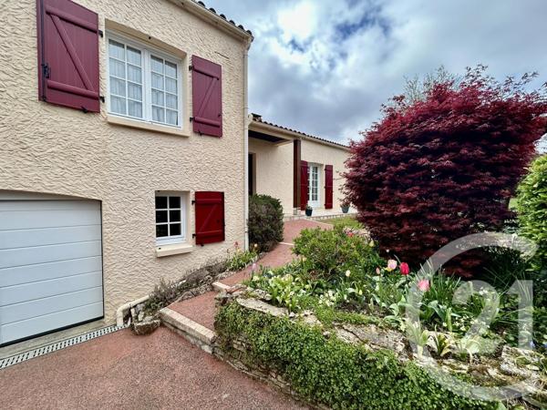 Maison à vendre  6 pièces - 116,98 m2 LA ROCHE SUR YON - 85