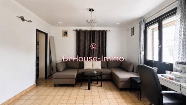 Maison à vendre 7 pièces de 122 m²
