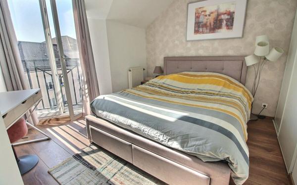 Appartement à vendre    3 pièces • 55,23 m2 Guyancourt
