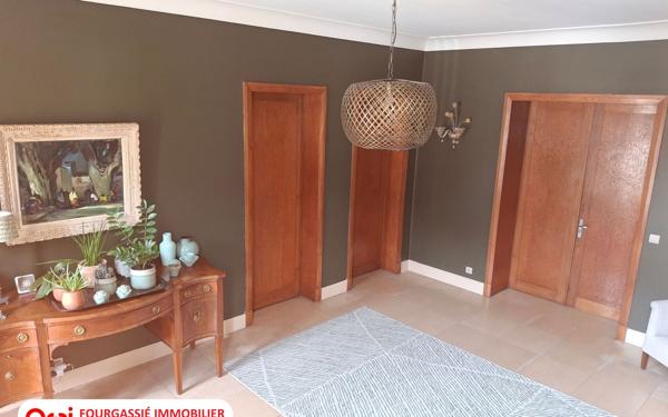 Maison à vendre    8 pièces •  Mazamet