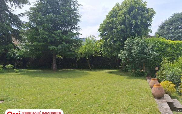 Maison à vendre    8 pièces •  Mazamet