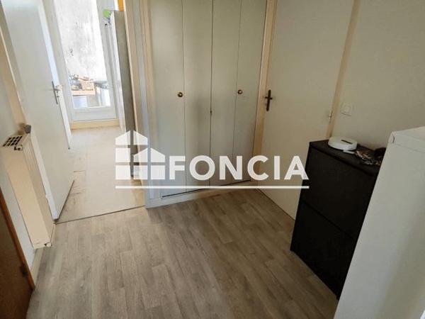 Location Appartement 4 pièces 81.7 m² - RESIDENCE TAHITI Billere 64140