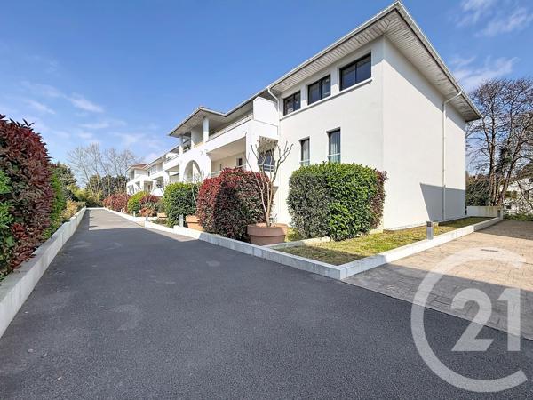 Appartement F2 à vendre  2 pièces - 46,77 m 2   ANGLET  - 64