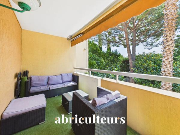 AIX EN PROVENCE : T4 d'exception, vaste pièce de vie & extérieur plein sud