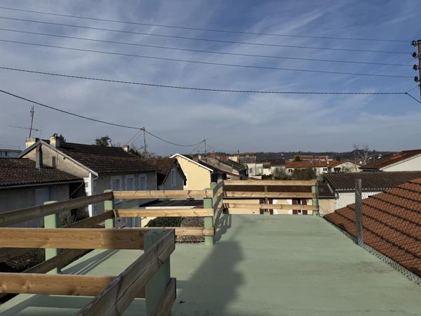 Appartement T3 rénové à neuf.