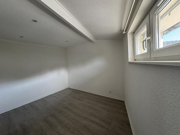 Appartement T3 rénové à neuf.