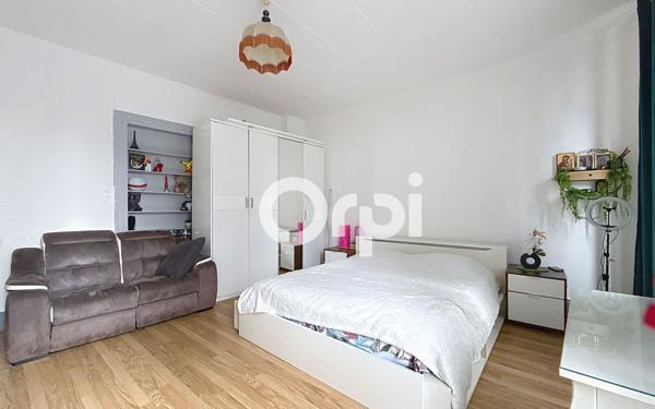 Appartement à vendre    5 pièces • 104,98 m2 Mulhouse