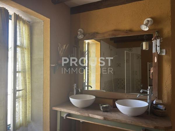 En exclusivité Secteur Saint Maxire maison en pierre de 160 m² .