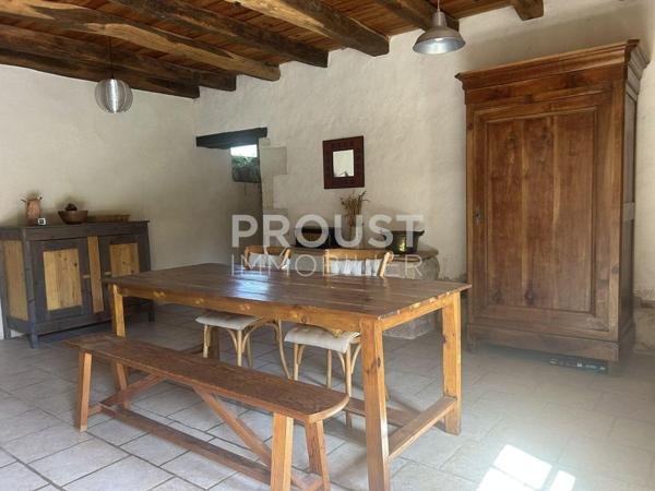 En exclusivité Secteur Saint Maxire maison en pierre de 160 m² .