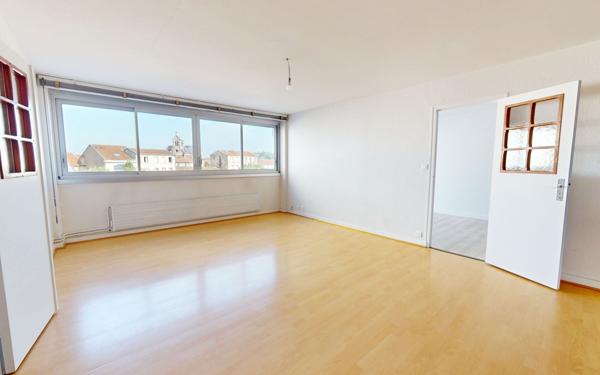 Appartement à vendre    4 pièces • 115 m2 Bar-le-Duc