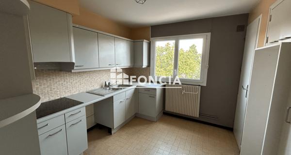 À vendre Appartement 3 pièces 87 m² - Carpentras 84200