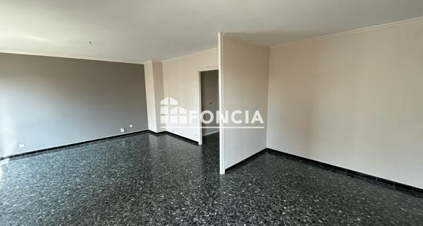 À vendre Appartement 3 pièces 87 m² - Carpentras 84200