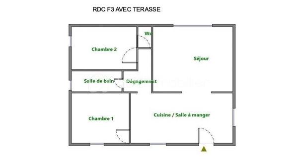 🏡  Idéal investisseur Parfait locatif ou grande famille.
Située à proximité immédiate de toutes commodités et des axes routiers  A1 / A3 / A104, et transports RER .
Cette maison familiale de 1972 offre un fort potentiel, aussi bien pour une résidence principale que pour un investissement locatif.
Édifiée sur un terrain de 382 m², elle développe 133 m² habitables plus une dépendance de 37 m².
🔹 Composition du bien :
À l’étage :
Un appartement de type F4 avec balcon
Au rez-de-chaussée :
Un appartement de type F3
Dépendance :
Un F2 indépendant, idéal pour location ou rendement locatif
🔹 Caractéristiques :
Double vitrage avec stores
2 cuisines équipées
2 WC séparés
3 salles d’eau
Chauffage au gaz (chaudière)
DPE : C
🔹 Extérieurs :
Terrasse de 18 m²
Jardin 
Abri de jardin fermé
Garage
3 places de stationnement extérieures
💡 Points forts :
✔️ Bien déjà divisé en plusieurs logements
✔️ Idéal pour investisseur ou grande famille
✔️ Bonne performance énergétique (DPE C)
✔️ Emplacement stratégique proche axes autoroutiers et toutes commodités
Opportunité rare – 3 logements indépendants – Rentabilité immédiate