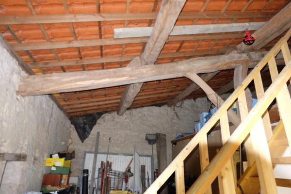 Charmante Maison en Pierre avec Piscine à Eymet