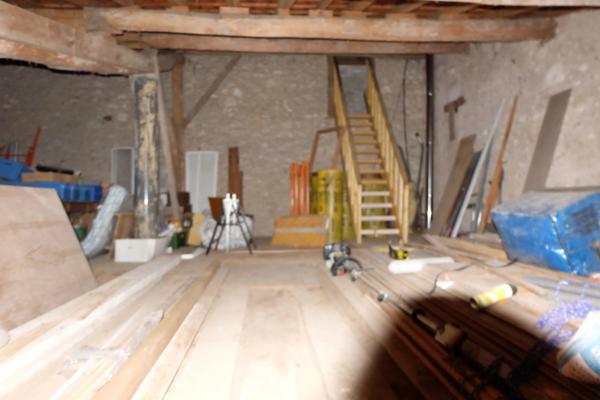 Charmante Maison en Pierre avec Piscine à Eymet