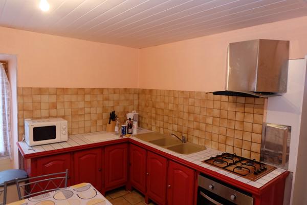 Charmante Maison en Pierre avec Piscine à Eymet